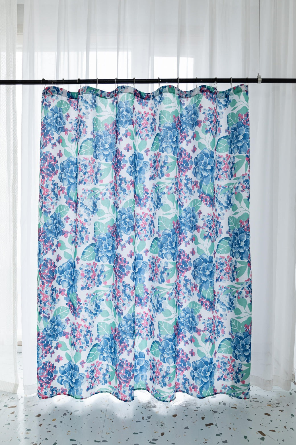 83006 Shower Curtain with hooks